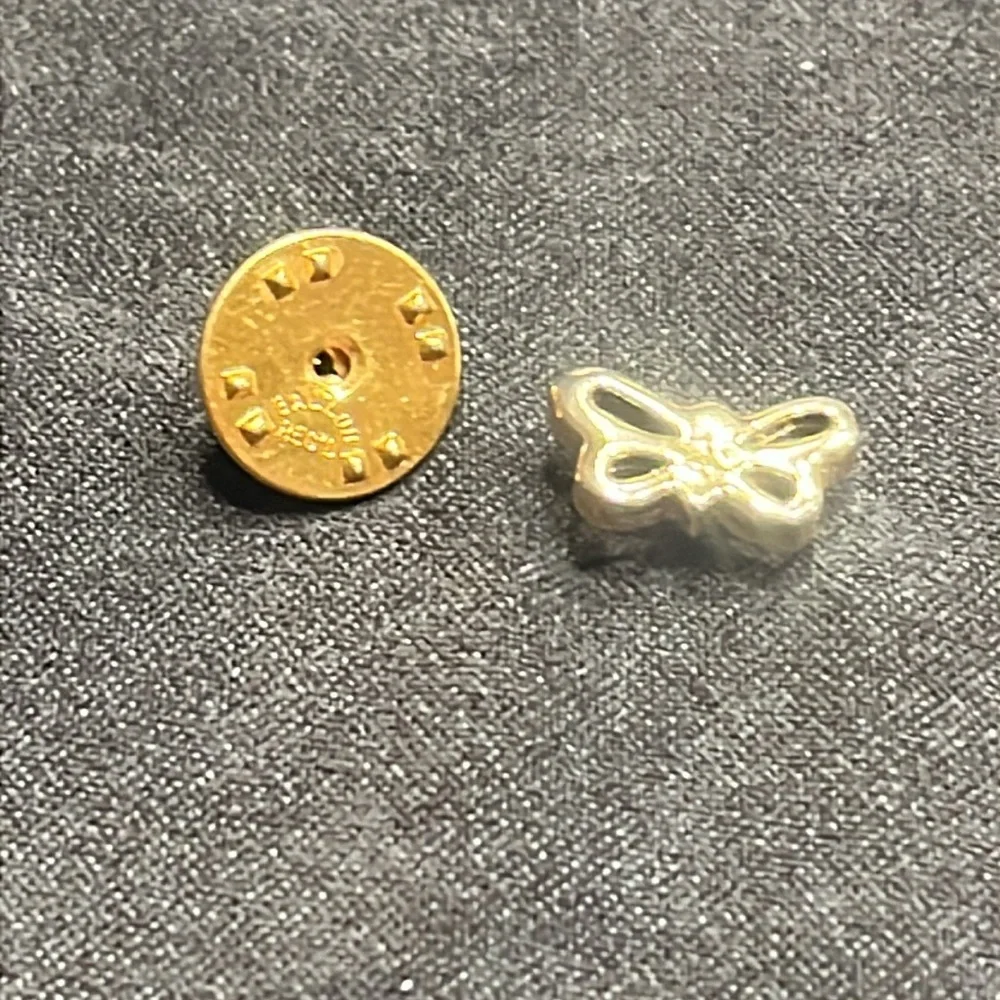 Vintage elegant gold